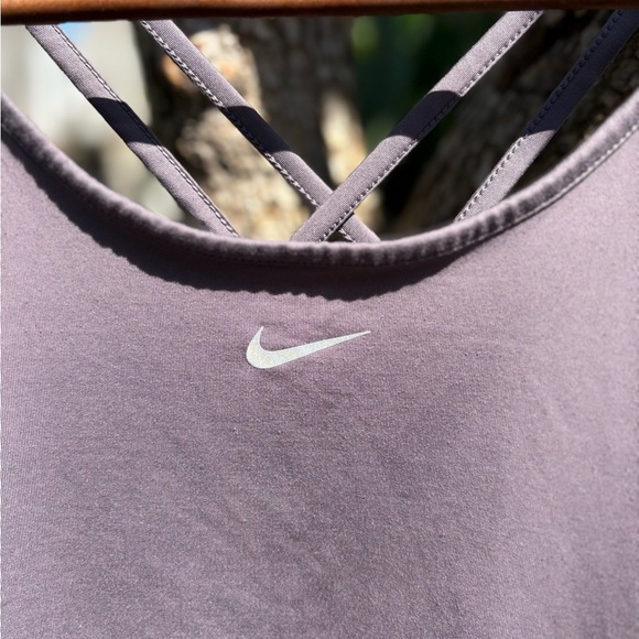 Nike Purple Dri Fit Sleeveless Strappy Slim Fit Tank Top Size XS - Picture 2 of 8